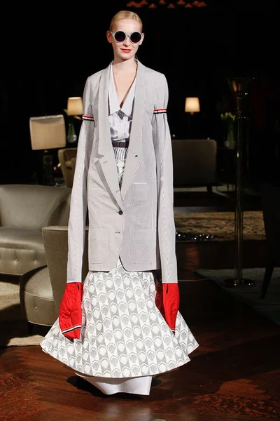 Look 33